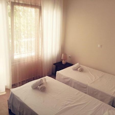 3 Room Apartment By The Beach - Free Parking Peraia (Thessaloniki) Exterior foto